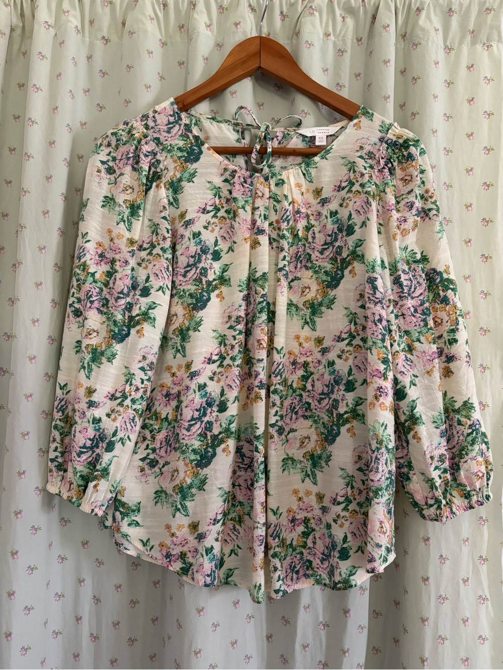 LC Lauren Conrad Cream Floral Tie-Neck Blouse with Pink & Green Print